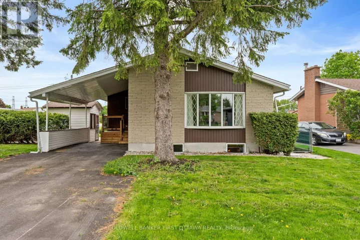 26 SPRING GARDEN AVENUE, Ottawa, Ontario K2G3B4