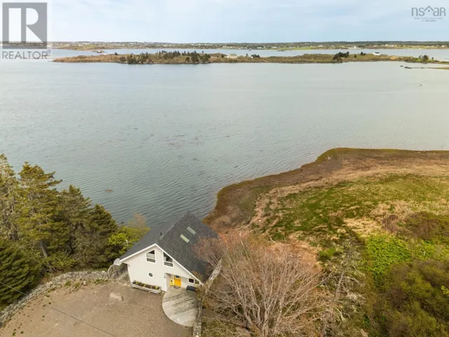 1501 Highway 304, Cape Forchu, Nova Scotia B5A5G7
