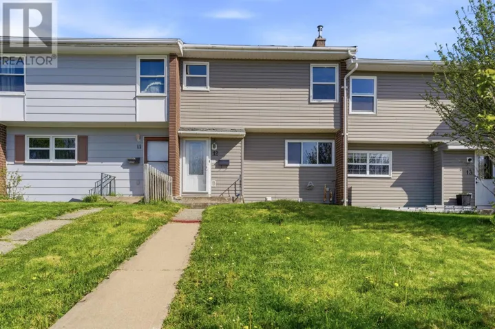 12 Aberdeen Court, Dartmouth, Nova Scotia B2X1K4