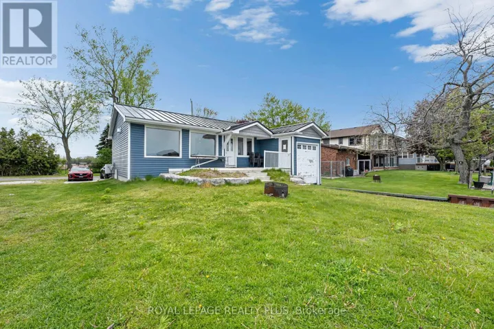 36 DICKINSON AVENUE, Norfolk (Long Point), Ontario N0E1M0