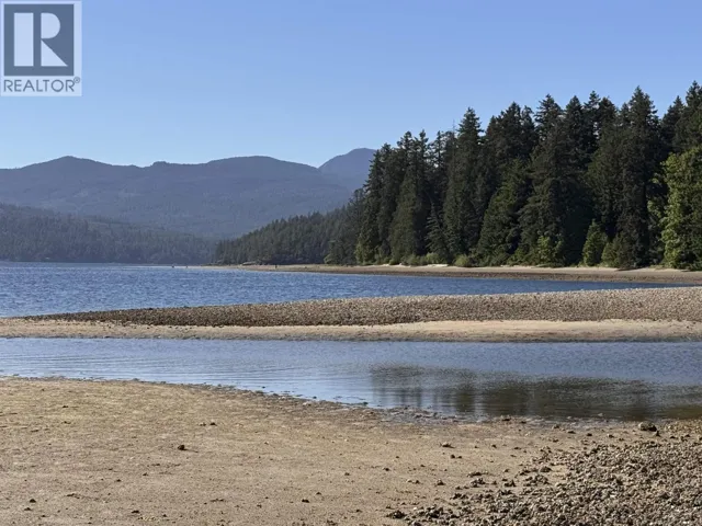 Lot A SECHELT INLET ROAD, Sechelt, British Columbia V7Z0L3