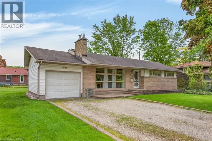 31 LARCHWOOD Drive, St. Catharines, Ontario L2T2H4