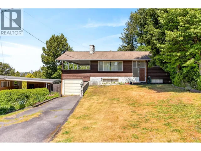 256 ROSSMORE COURT, Coquitlam, British Columbia V3K5H3