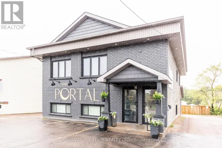 3227 PETAWAWA BOULEVARD, Petawawa, Ontario K8H1X8