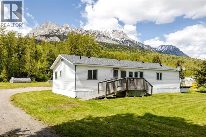 1989 3 Highway, Fernie, British Columbia V0B1M5