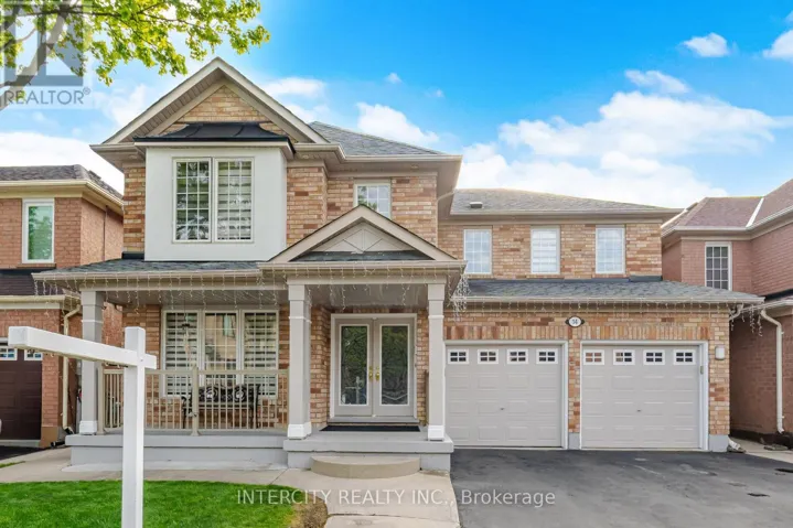 14 MALDIVES CRESCENT, Brampton (Vales of Castlemore), Ontario L6P1L5