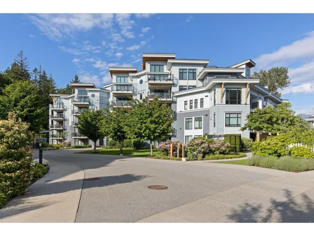 502 5380 TYEE LANE, Garrison Crossing, Chilliwack, British Columbia V2R6B6