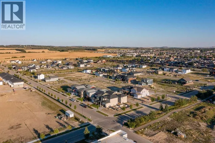 15 Toye Street, Red Deer, Alberta T4P0Y5