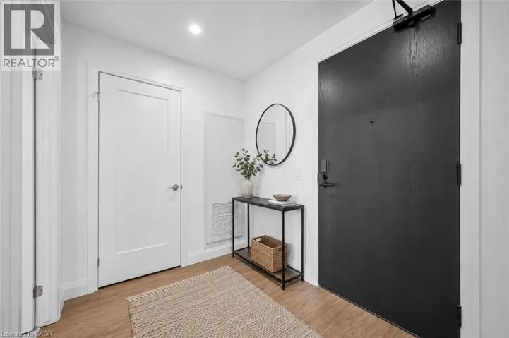 410 WESTHAVEN Street Unit# 1501, Waterloo, Ontario N2T0E2
