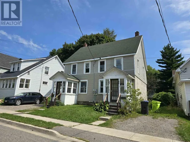 182-184 Woodward AVE, Sault Ste. Marie, Ontario P6A3T7