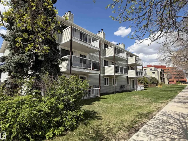 #205 10604 110 AV NW NW, Edmonton, Alberta T5H4C7