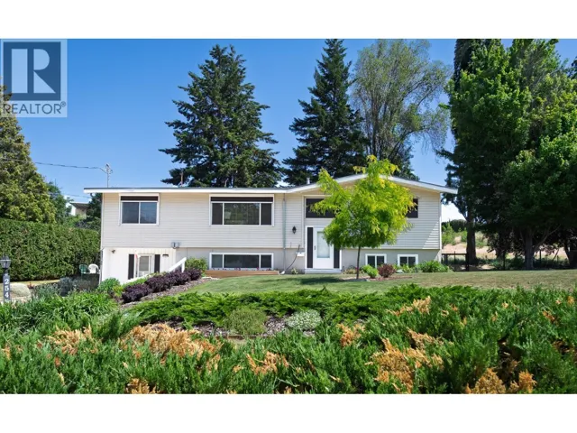 2545 Colleen Road, West Kelowna, British Columbia V1Z2K6