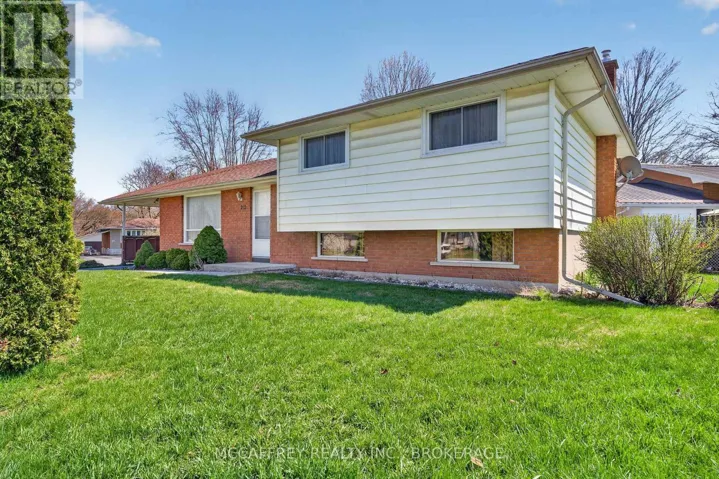 212 KING STREET, Greater Napanee (Greater Napanee), Ontario K7R1B7