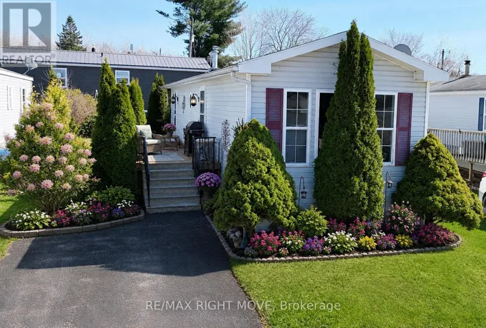 1304 MADISON STREET, Severn, Ontario L3V0V1
