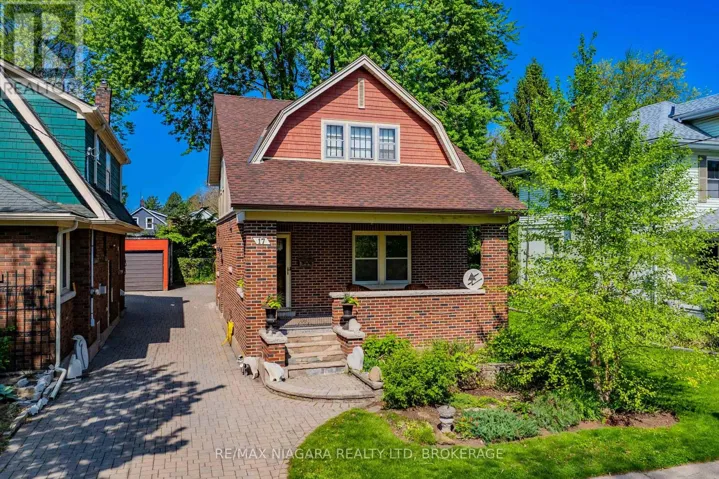17 WOLSELEY AVENUE, St. Catharines (Downtown), Ontario L2R4T4