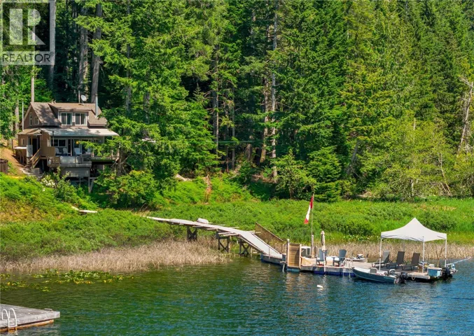 Blk G Village Bay Lake, Quadra Island, British Columbia V0P1H0