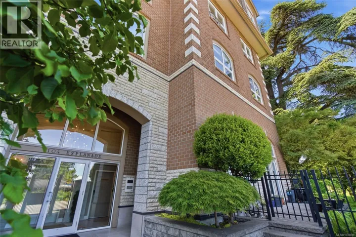 304 104 Esplanade St, Nanaimo, British Columbia V9R0G6