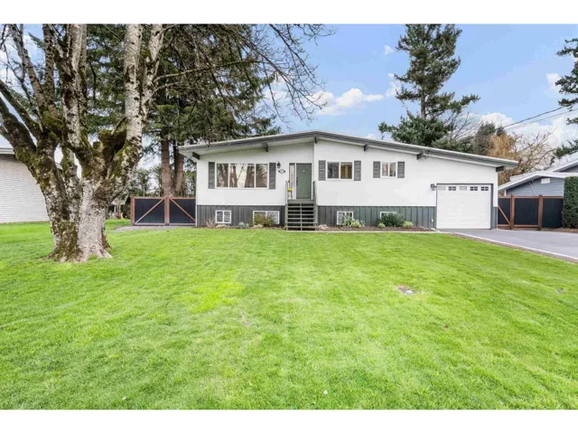 6970 CENTENNIAL DRIVE, Sardis East Vedder, Chilliwack, British Columbia V2R1J7