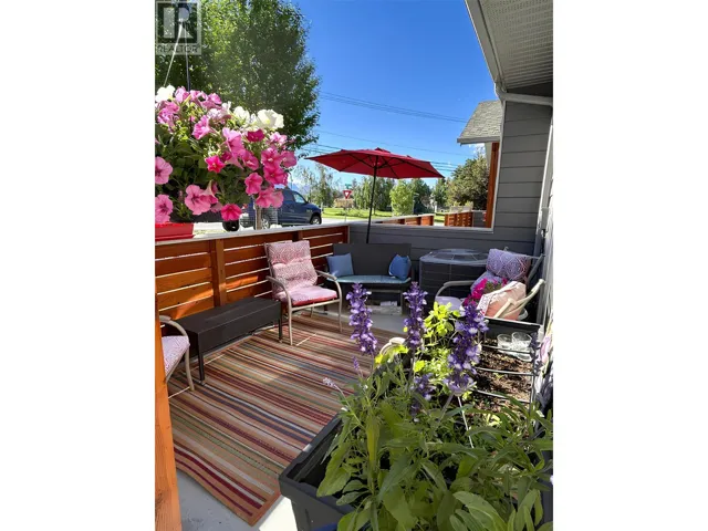 902 6TH Avenue Unit# 3, Invermere, British Columbia v0a1k0