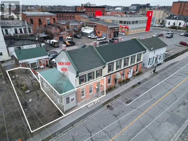 373 QUEEN STREET, Peterborough (Town Ward 3), Ontario K9H3J7