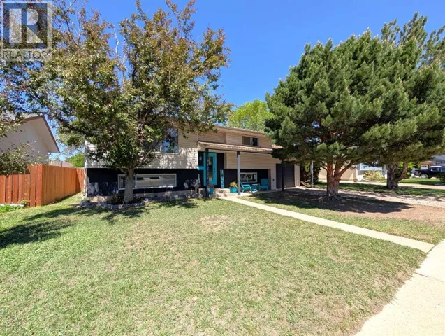 112 Sprague Way SE, Medicine Hat, Alberta T1B2K3