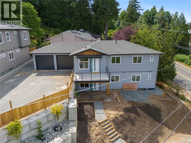 101 5311 Toms Trnabt, Nanaimo, British Columbia V9T5M9