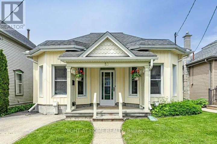 86 MANITOBA STREET, St. Thomas, Ontario N5P3A4