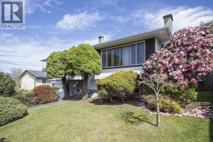 1470 JUNE CRESCENT, Port Coquitlam, British Columbia V3C2Y1