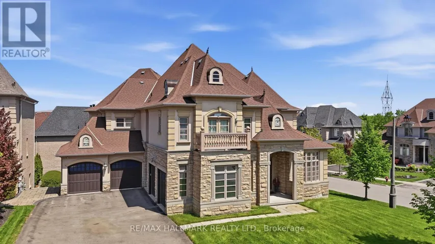 123 CARISBROOKE CIRCLE, Aurora (Bayview Southeast), Ontario L4G0K4