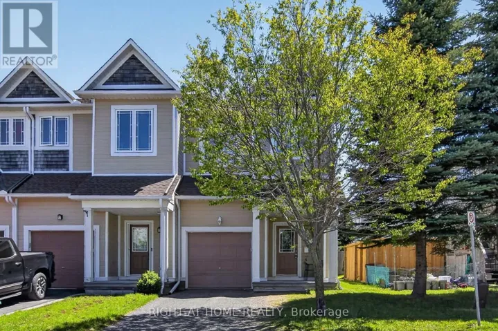 207 CATAMOUNT COURT, Ottawa, Ontario K2M0A8