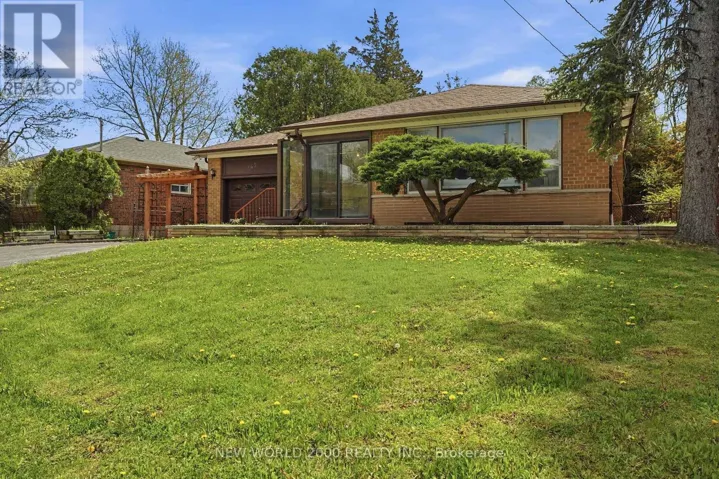 145 ELVASTON DRIVE, Toronto (Victoria Village), Ontario M4A1N8