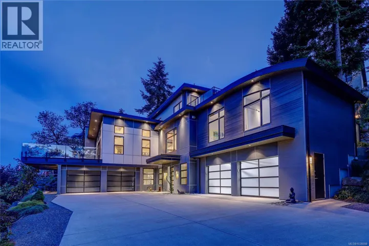 3450 Dolphin Dr, Nanoose Bay, British Columbia V9P9H6