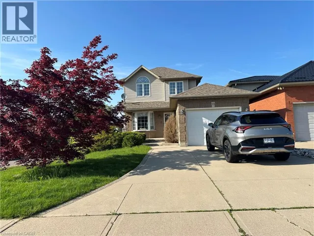 33 VINEBERG Drive, Hamilton, Ontario L9B2P6