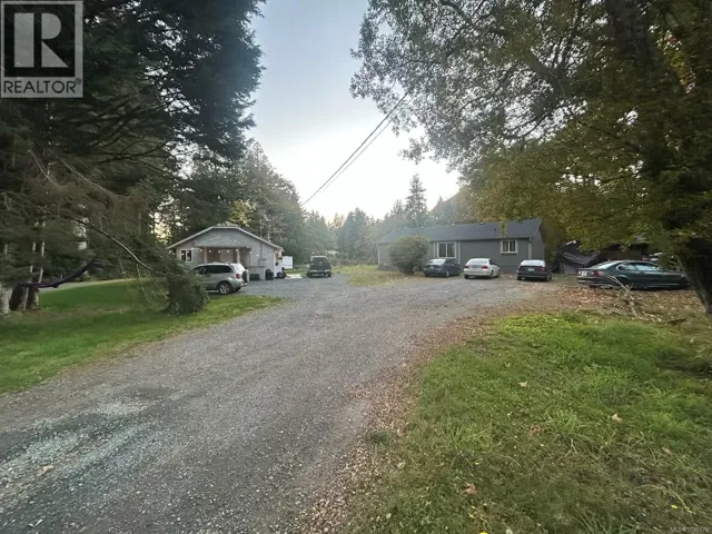 2550 Sooke River Rd, Sooke, British Columbia V9Z0X8