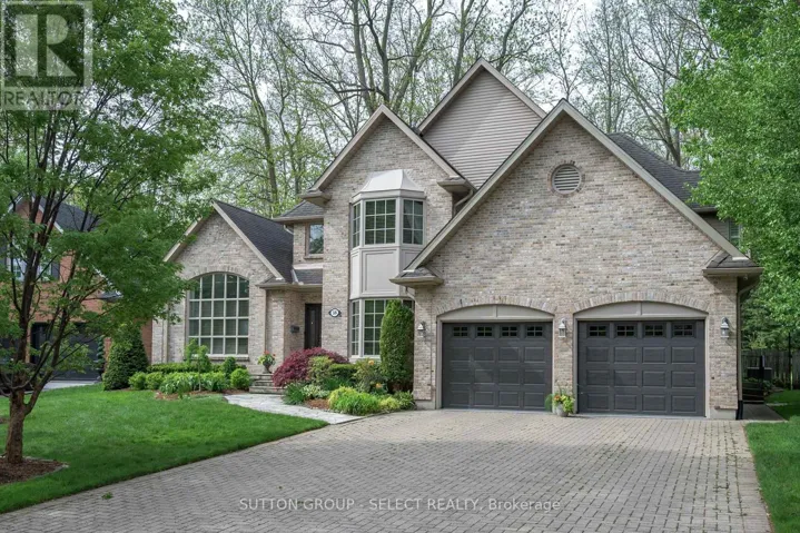 38 CAMROSE COURT, London South (South B), Ontario N6K4B5