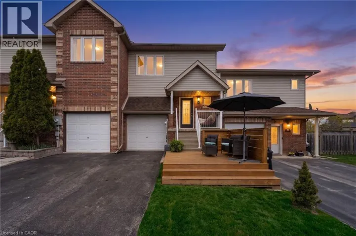 4 PARKSIDE Crescent, Angus, Ontario L0M1B3