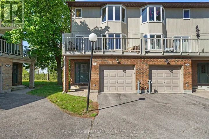17 - 34 HUNTVIEW PRIVATE, Ottawa, Ontario K1V0M5