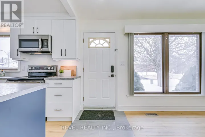 UPPER - 134 LONGFIELD ROAD, Halton Hills (AC Acton), Ontario L7J2K4