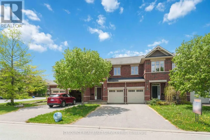 27 TORBEC AVENUE, Ottawa, Ontario K2T0B6