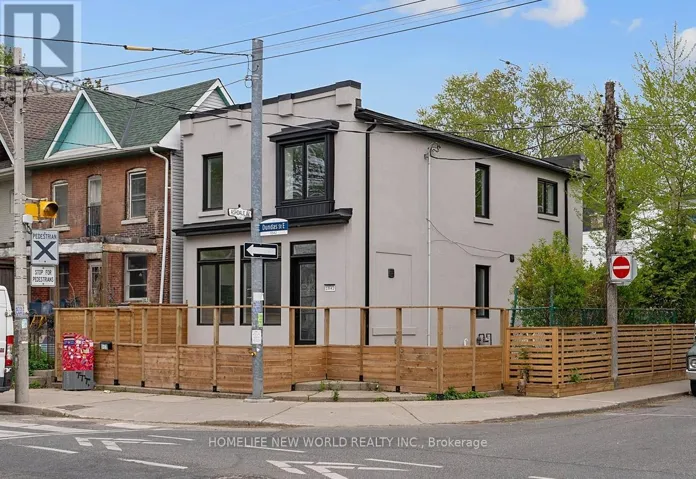 1842 DUNDAS STREET E, Toronto (Greenwood-Coxwell), Ontario M4L1M5