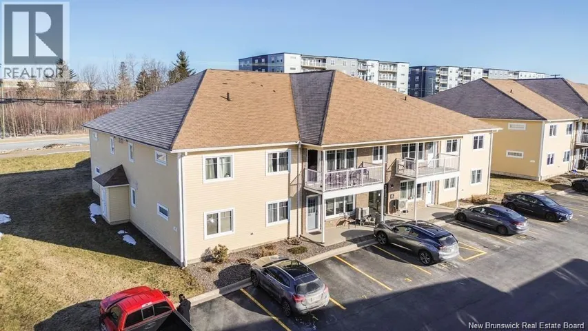 9 Sunny Brae Drive Unit# 207, Devon, New Brunswick E3A8H4