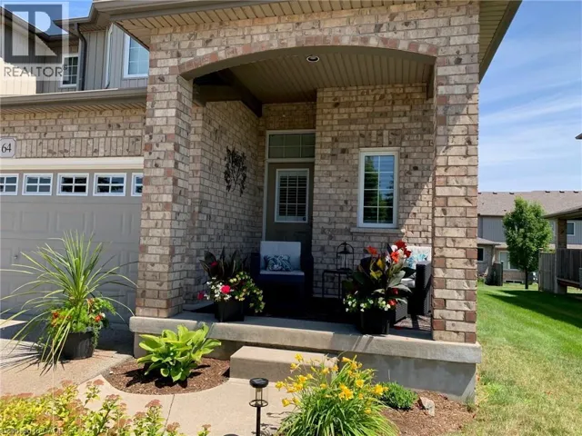 31 TOWNSEND Drive Unit# 64, Breslau, Ontario N0B1M0