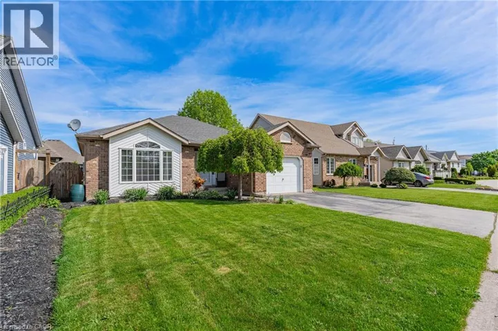 1052 VANSICKLE Road N, St. Catharines, Ontario L2S2X3