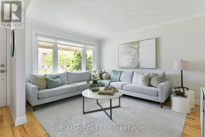 125 TREEVIEW DRIVE, Toronto (Alderwood), Ontario M8W4C4