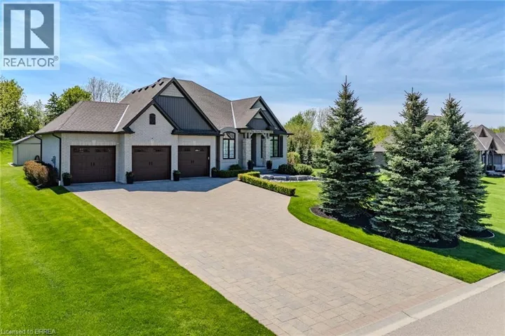 5 MOORE Boulevard, Brantford, Ontario N3T0E2