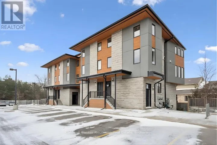 8 - 32 ARKELL ROAD, Guelph (Kortright East), Ontario N1L0L4