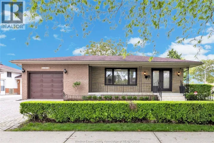 10515 MULBERRY, Windsor, Ontario N8R1H7