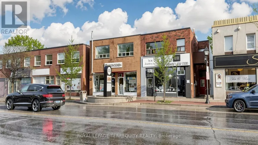 321 LAKESHORE ROAD E, Mississauga (Port Credit), Ontario L5G1H3