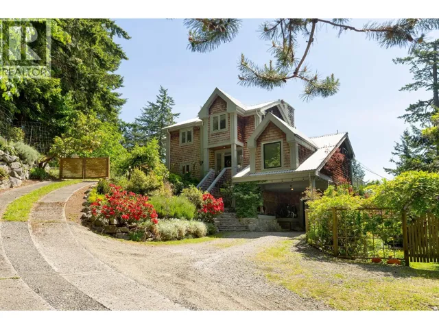 342 CREEK ROAD, Bowen Island, British Columbia V0N1G1