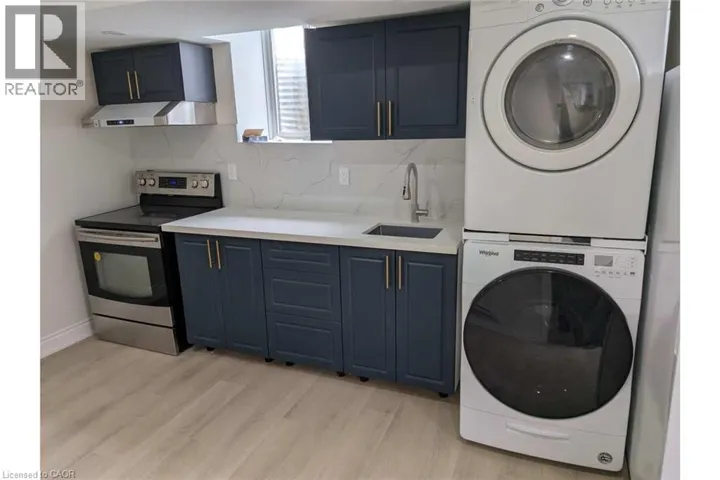 170 GILLESPIE Drive Unit# lower, Brantford, Ontario N3T0Y4